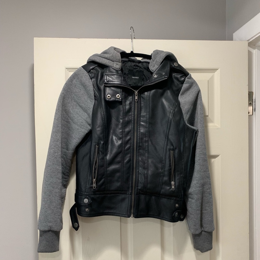 Leather jacket with Sweater Sleeves